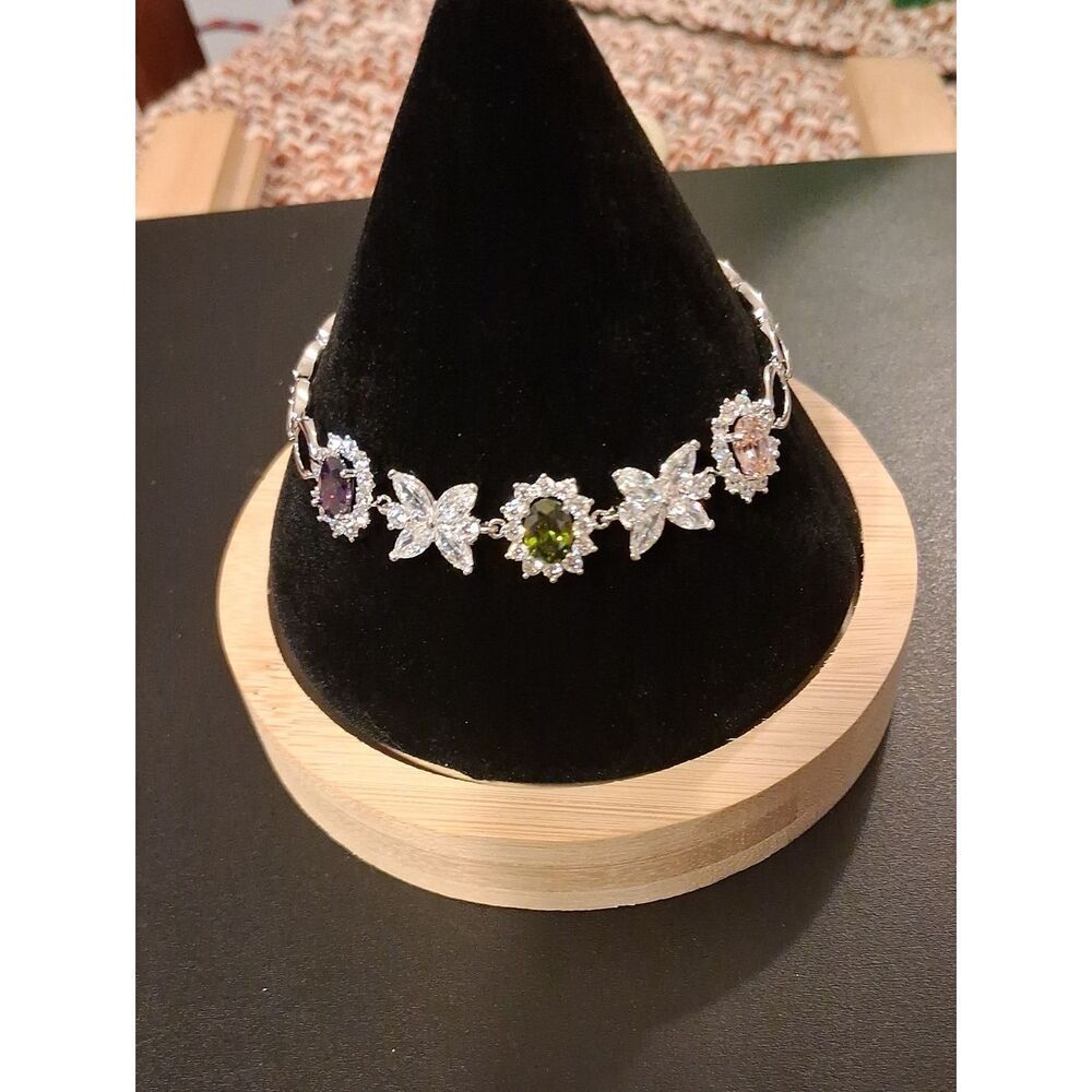 18k White GF Butterfly Gemstone CZ Bracelet With Extra Extender New In Box